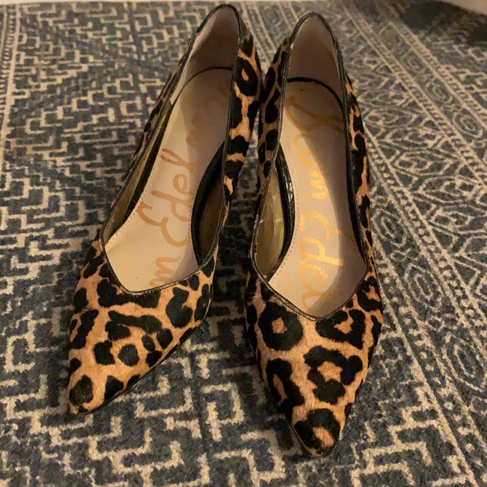 Sam Edelman leopard calf hair pointed toe heel
